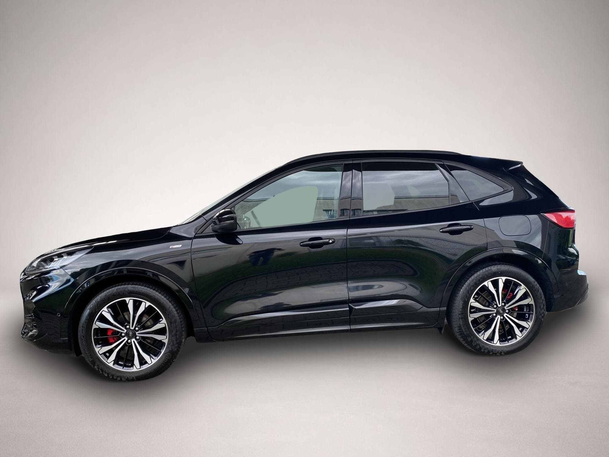 Ford Kuga (2024) - Photo 2