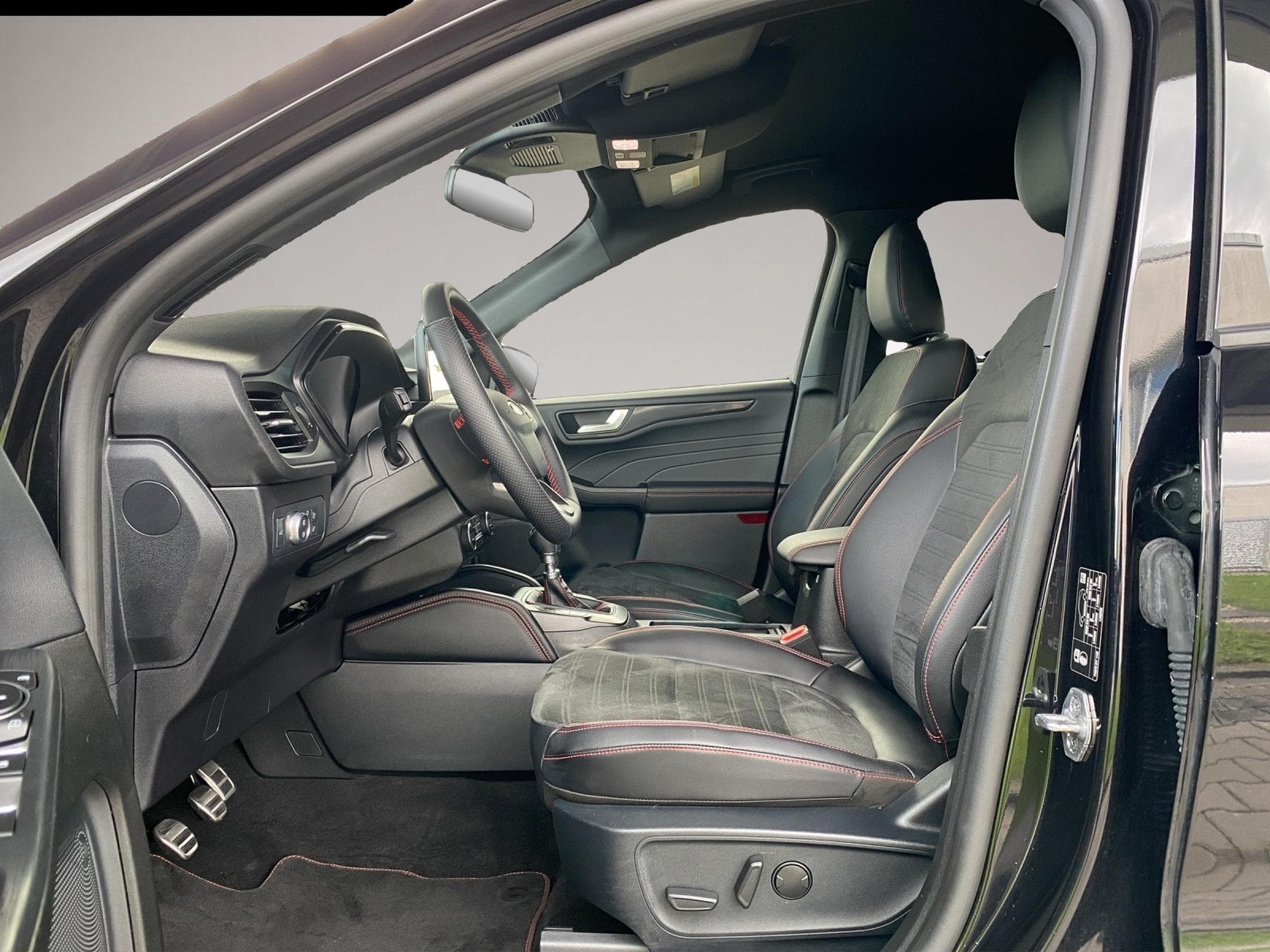 Ford Kuga (2024) - Photo 7