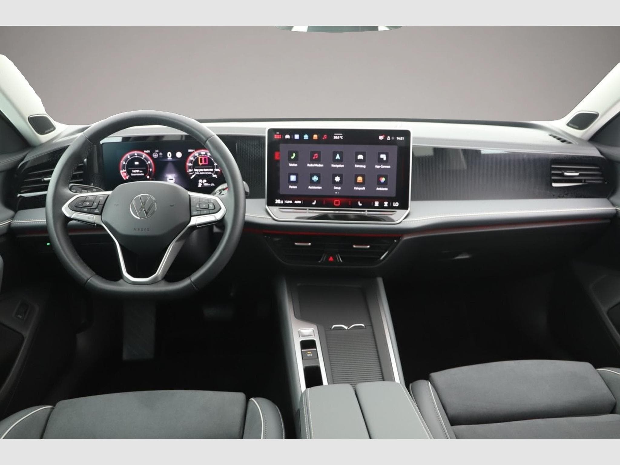 VW Passat (2025) - Photo 7