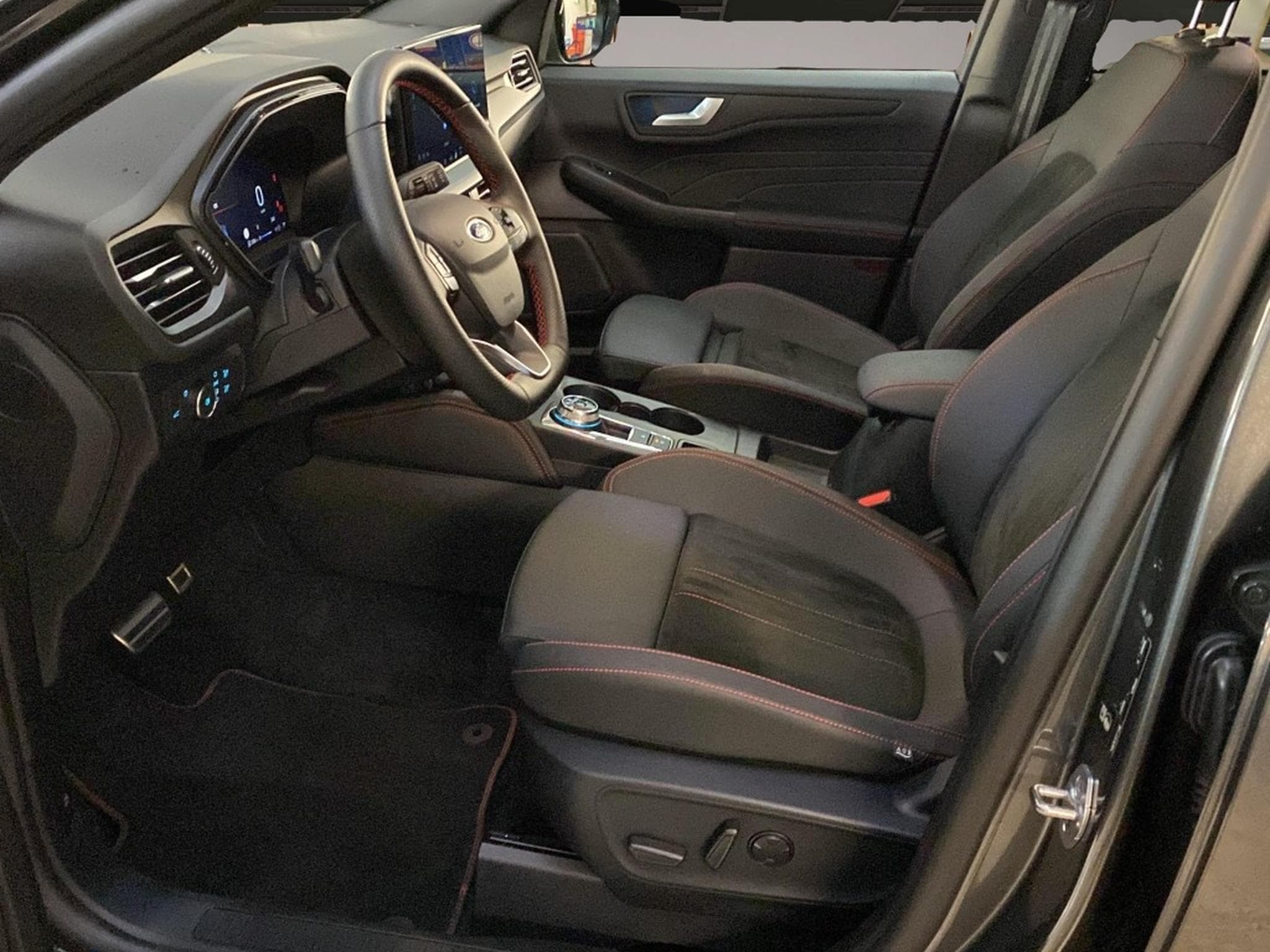 Ford Kuga (2025) - Photo 3
