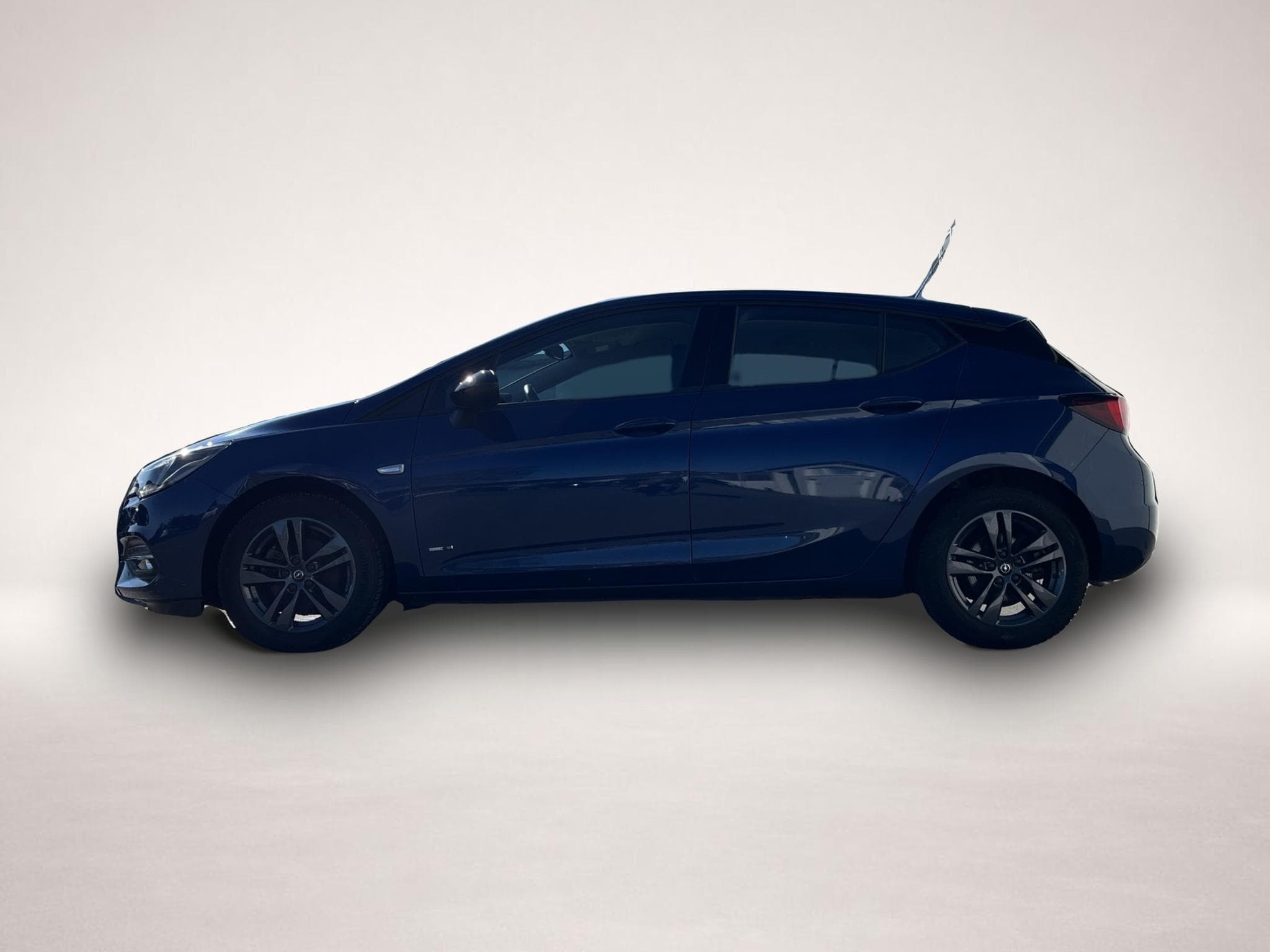 Opel Astra (2021) - Photo 2