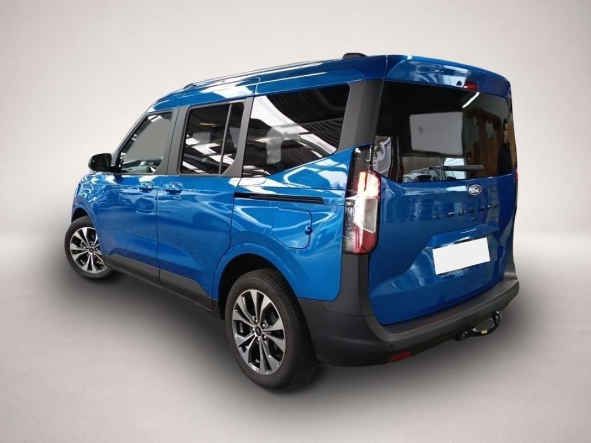 Ford Tourneo (2024) - Photo 4