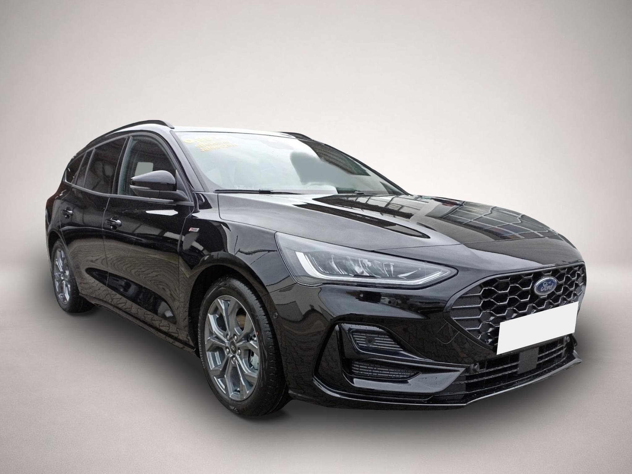 Ford Focus (2025) - Photo 6