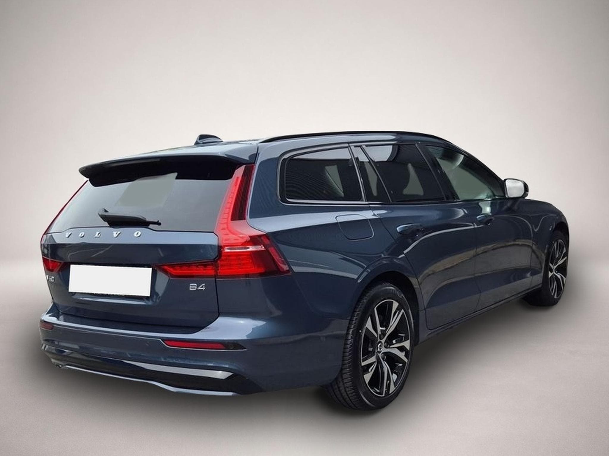 Volvo V60 (2025) - Photo 2