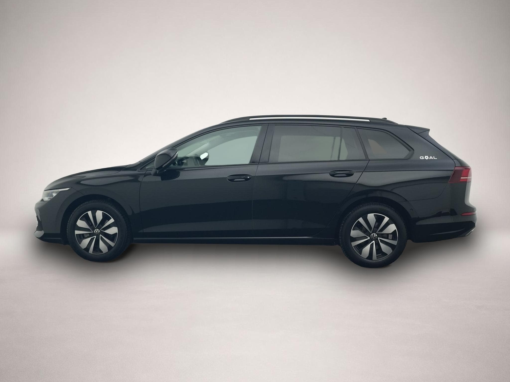 VW Golf (2025) - Photo 2