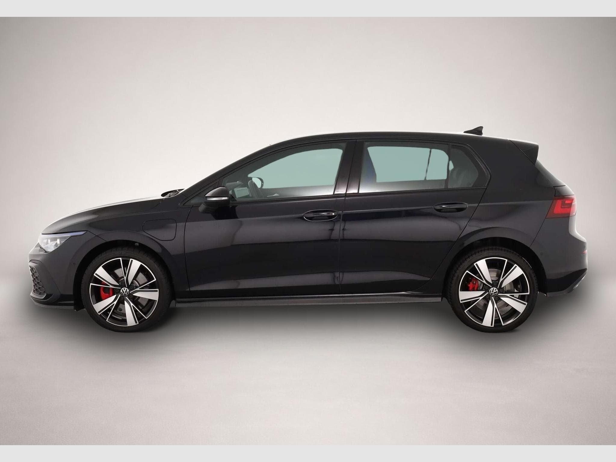 VW Golf (2022) - Photo 4
