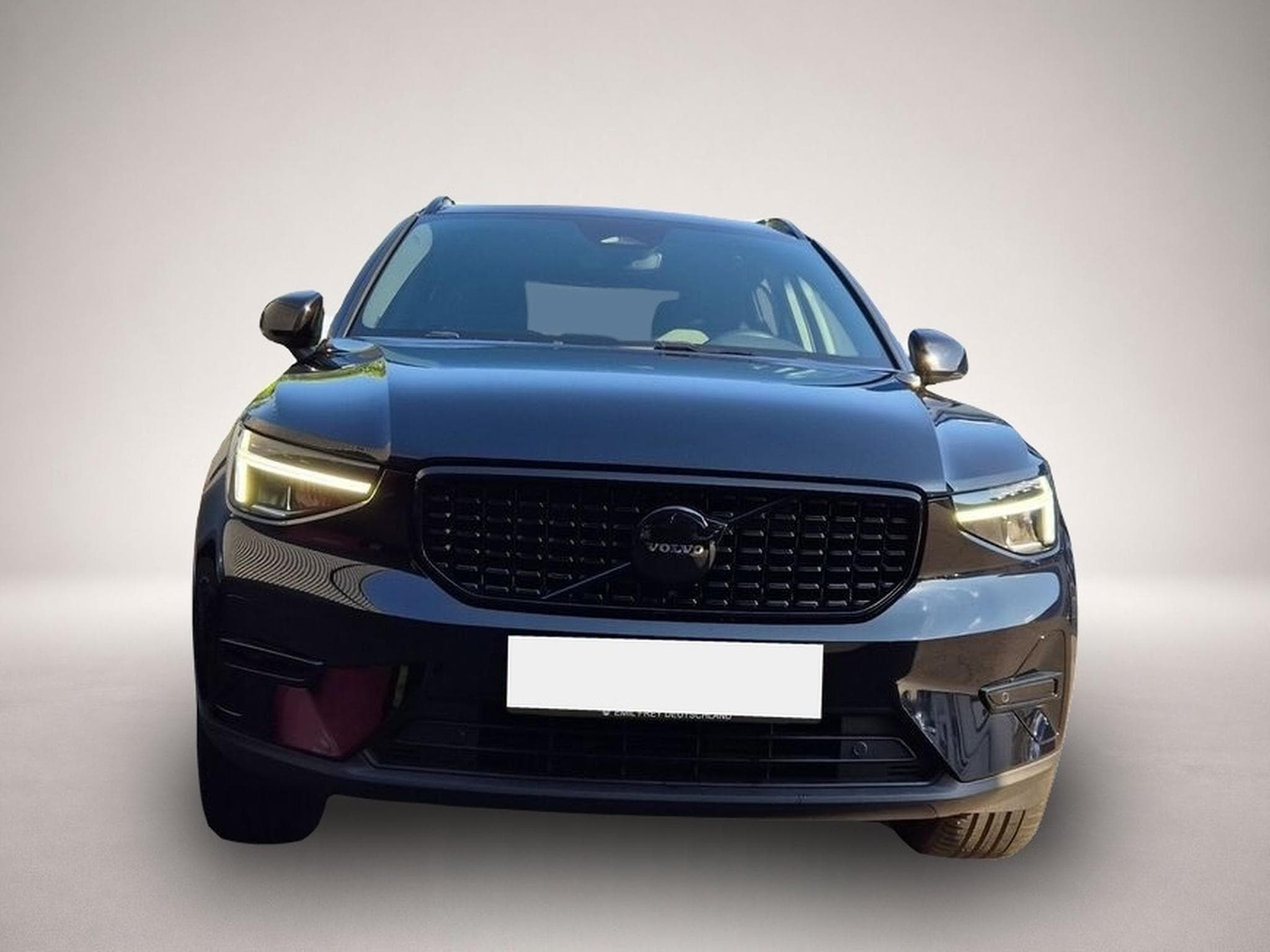 Volvo XC40 (2025) - Photo 3