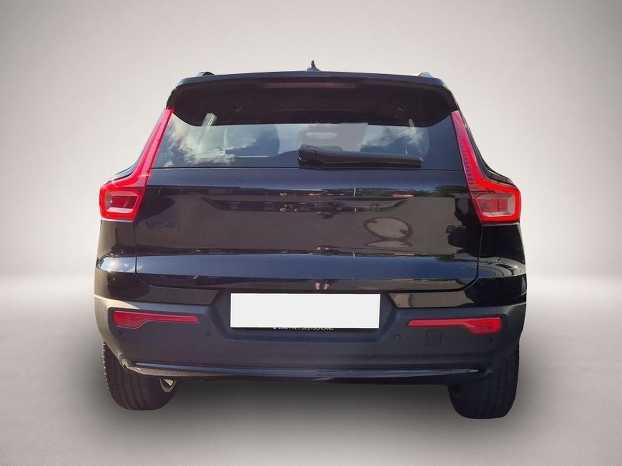 Volvo XC40 (2025) - Photo 5