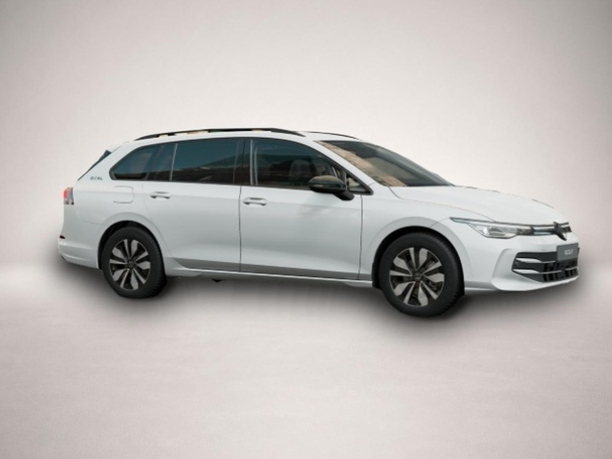 VW Golf (2025) - Photo 2