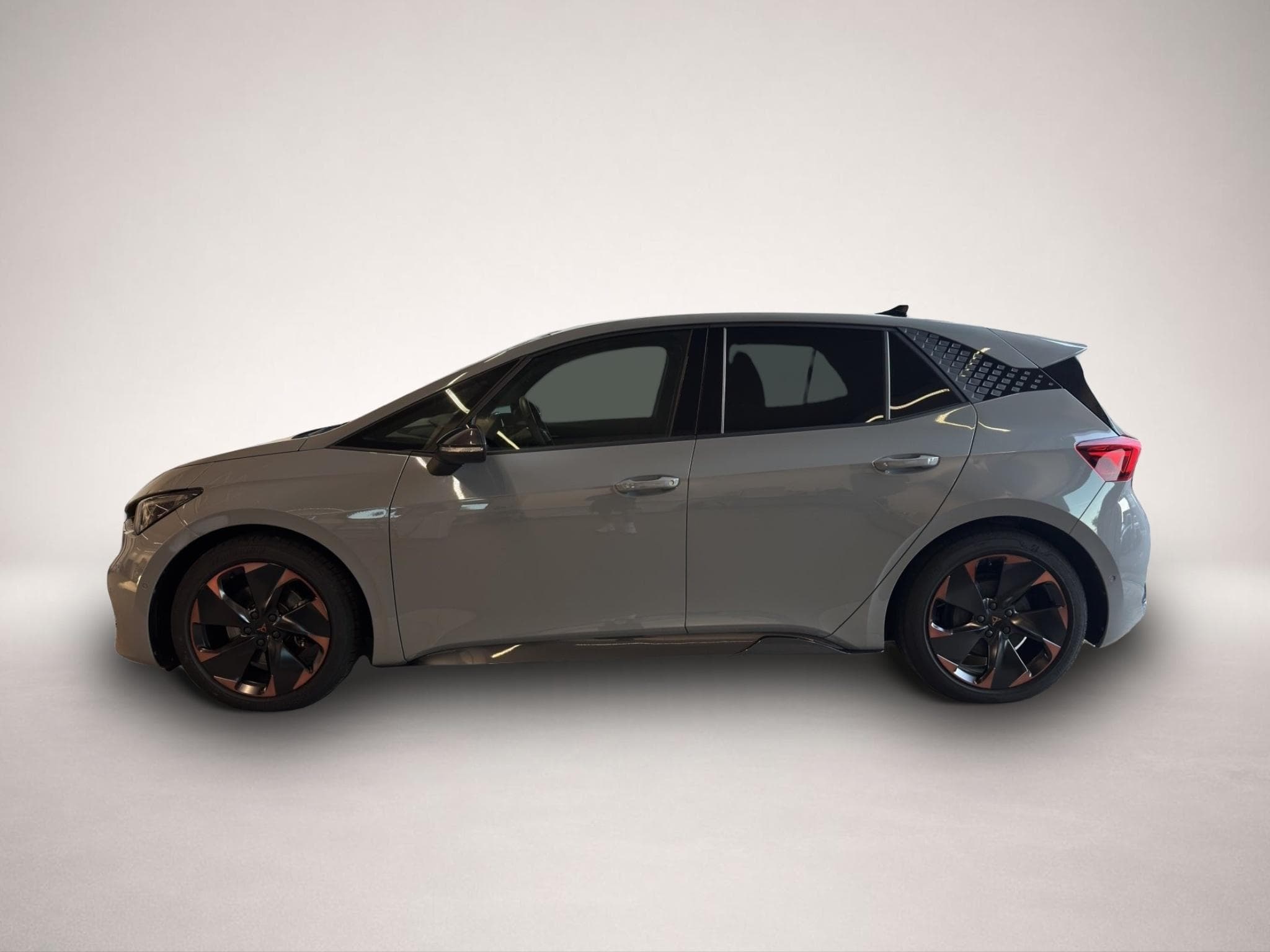 Cupra Born (2024) - Photo 3