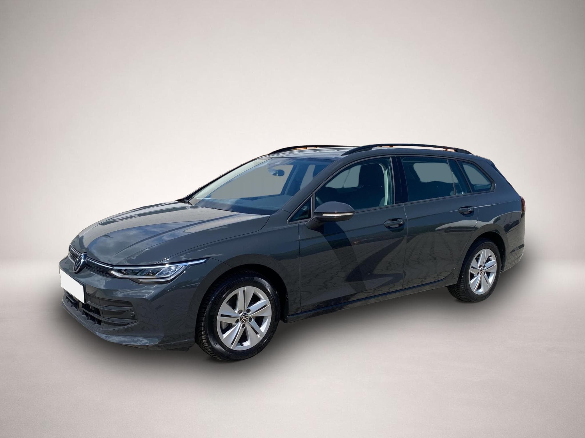 VW Golf (2024) - Photo 1