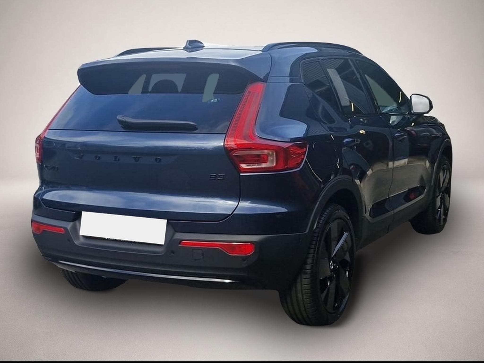 Volvo XC40 (2025) - Photo 2