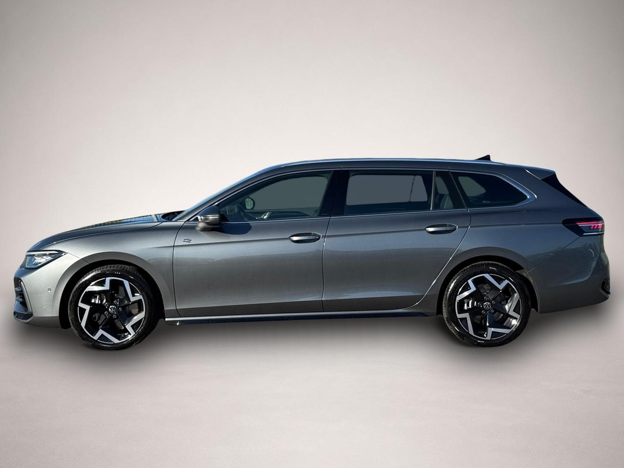 VW Passat (2026) - Photo 3