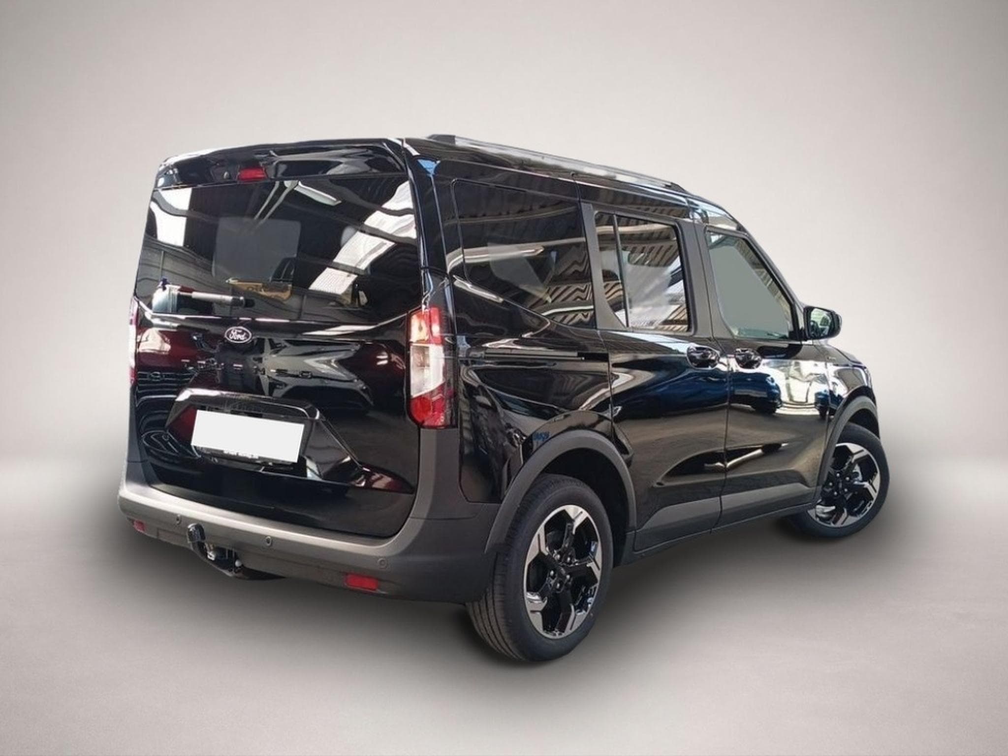Ford Tourneo (2025) - Photo 2