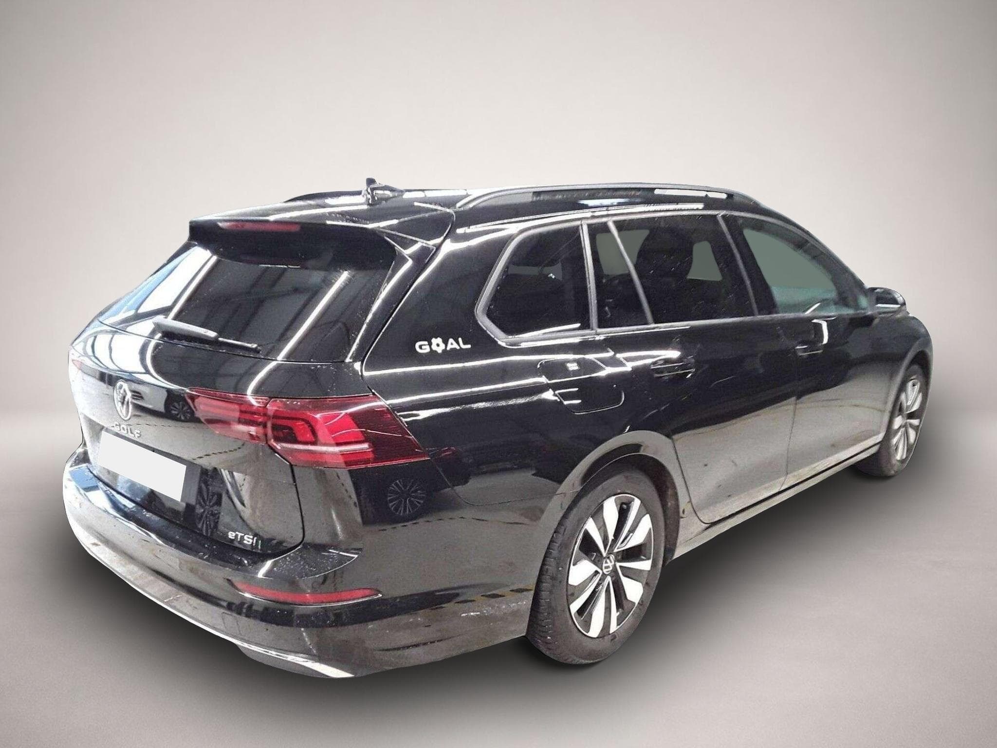 VW Golf (2025) - Photo 2