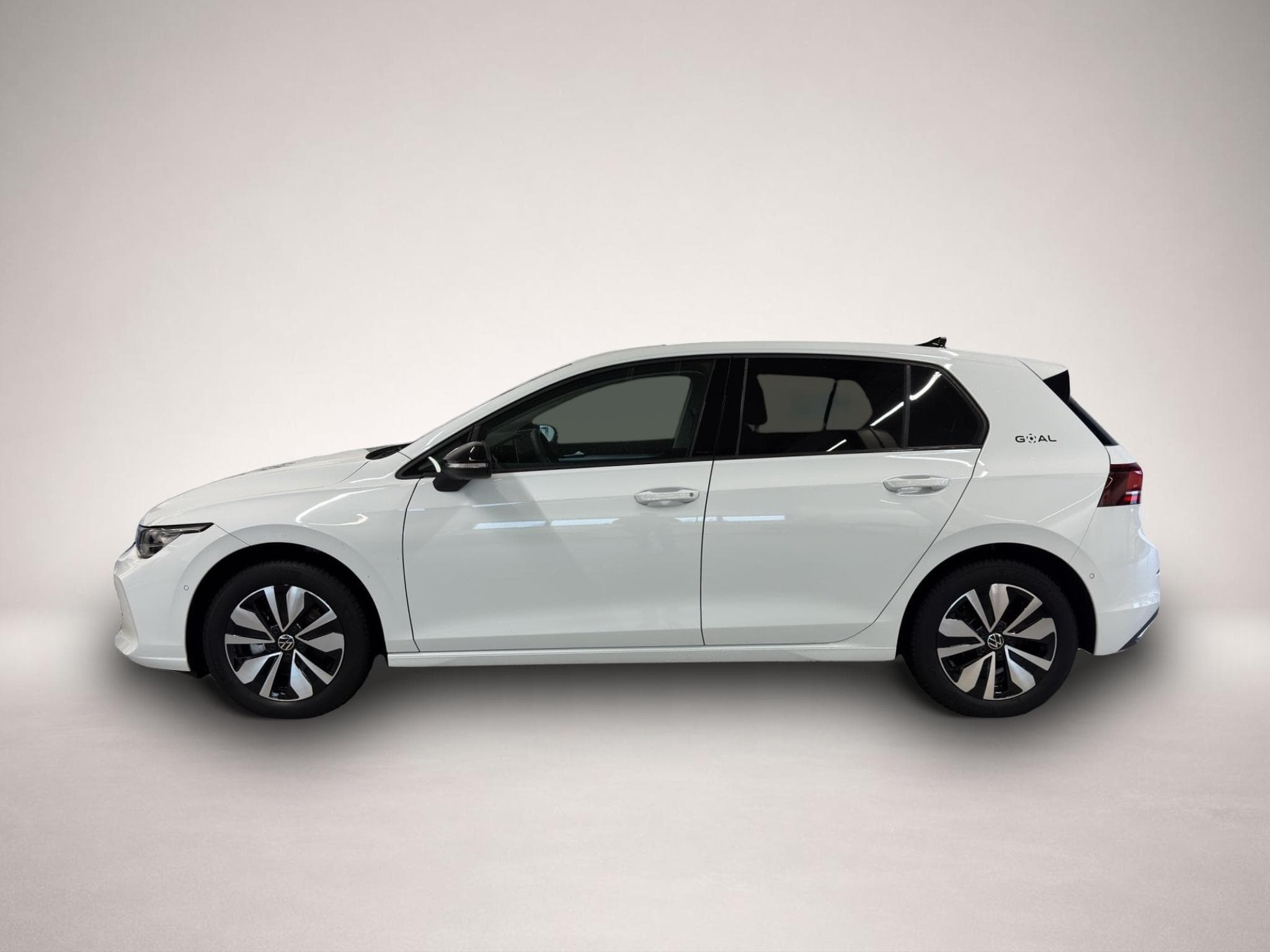 VW Golf (2025) - Photo 3