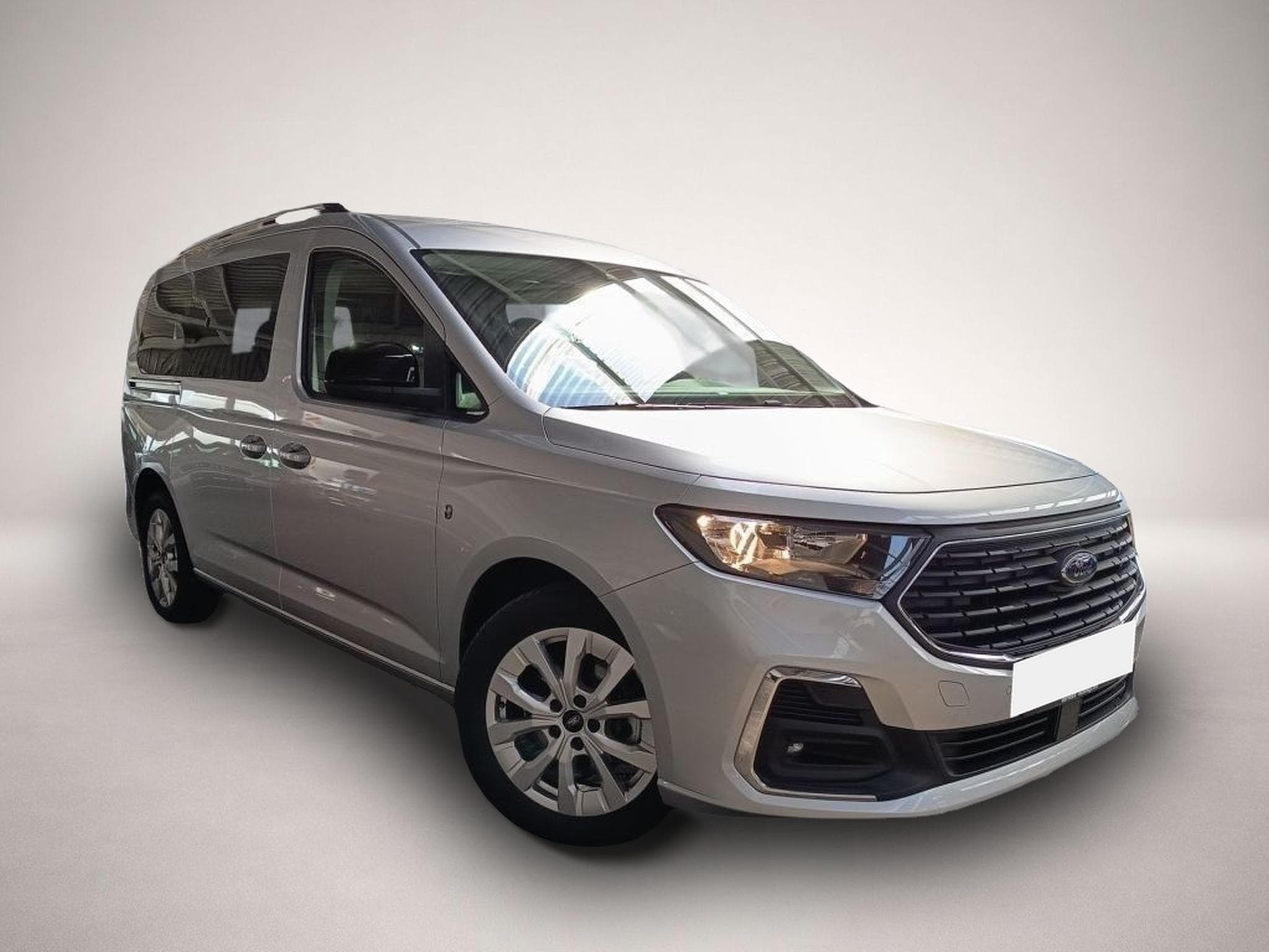 Ford Tourneo (2024) - Photo 3