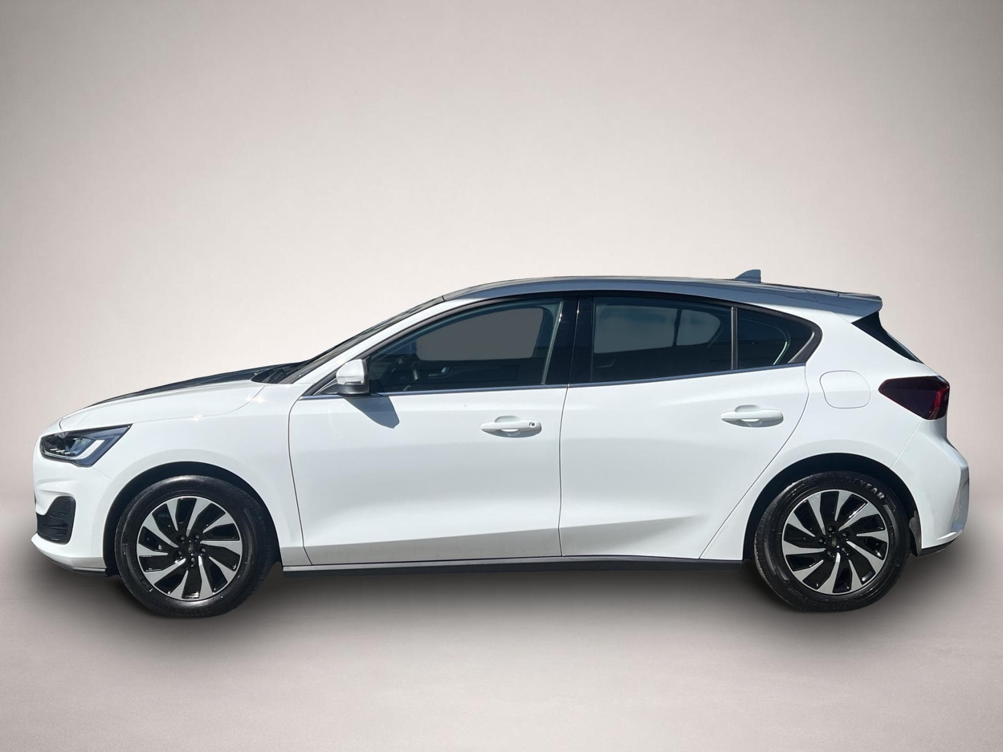 Ford Focus (2024) - Photo 2