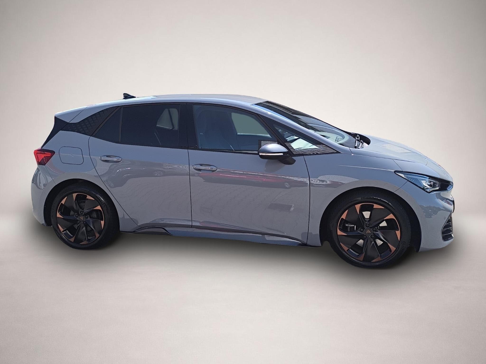 Cupra Born (2024) - Photo 8