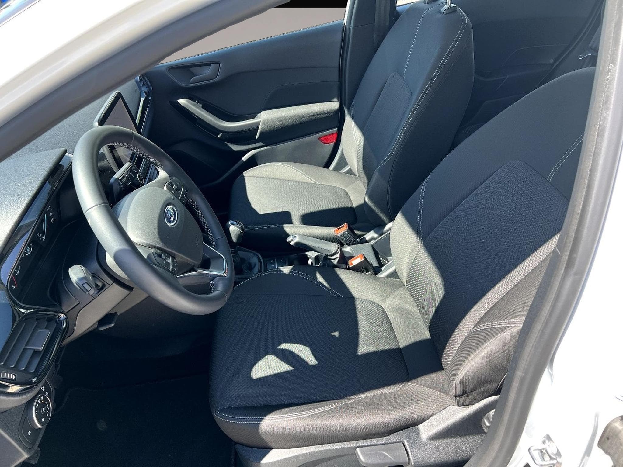 Ford Fiesta (2022) - Photo 7