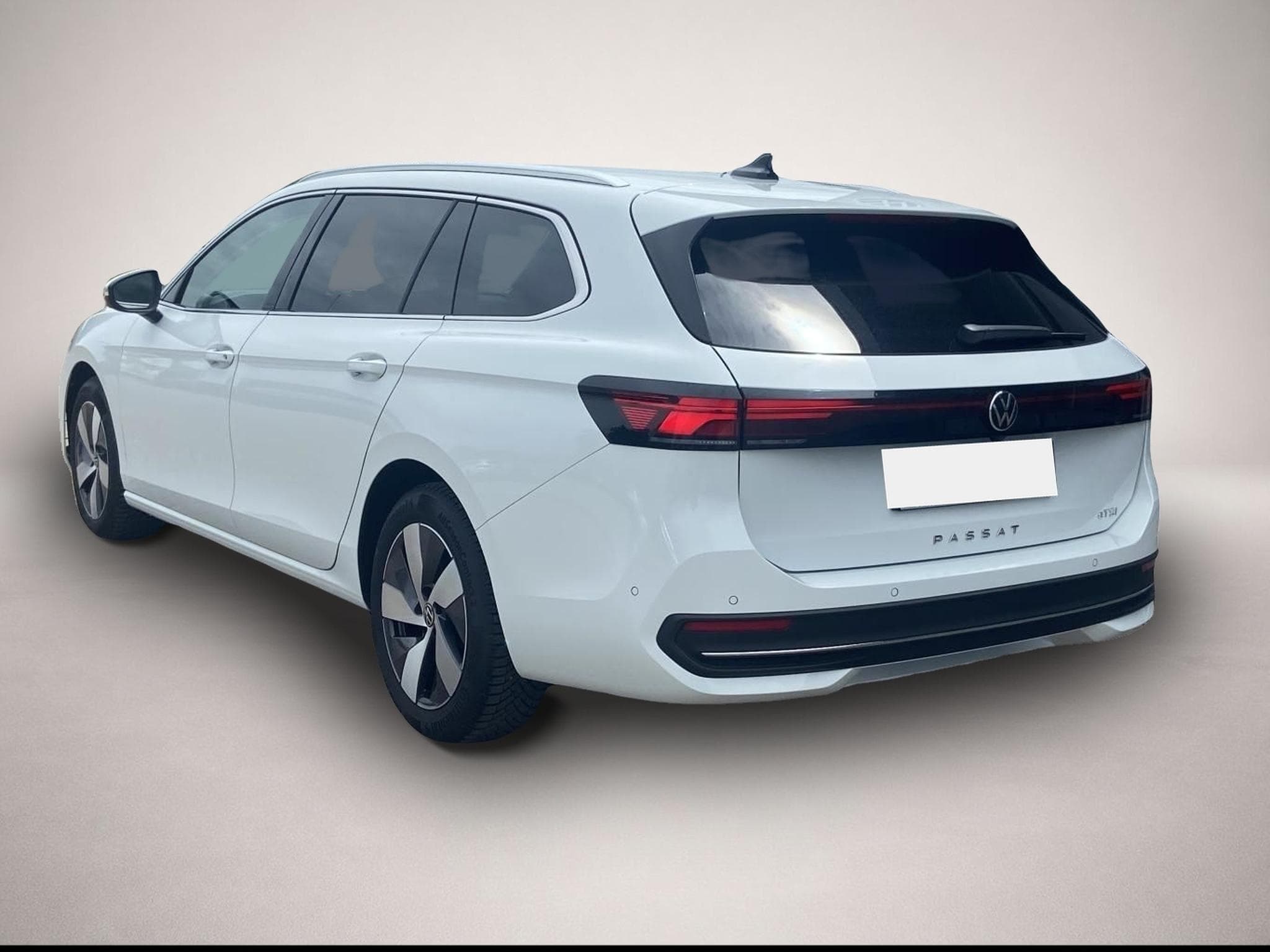 VW Passat (2025) - Photo 3