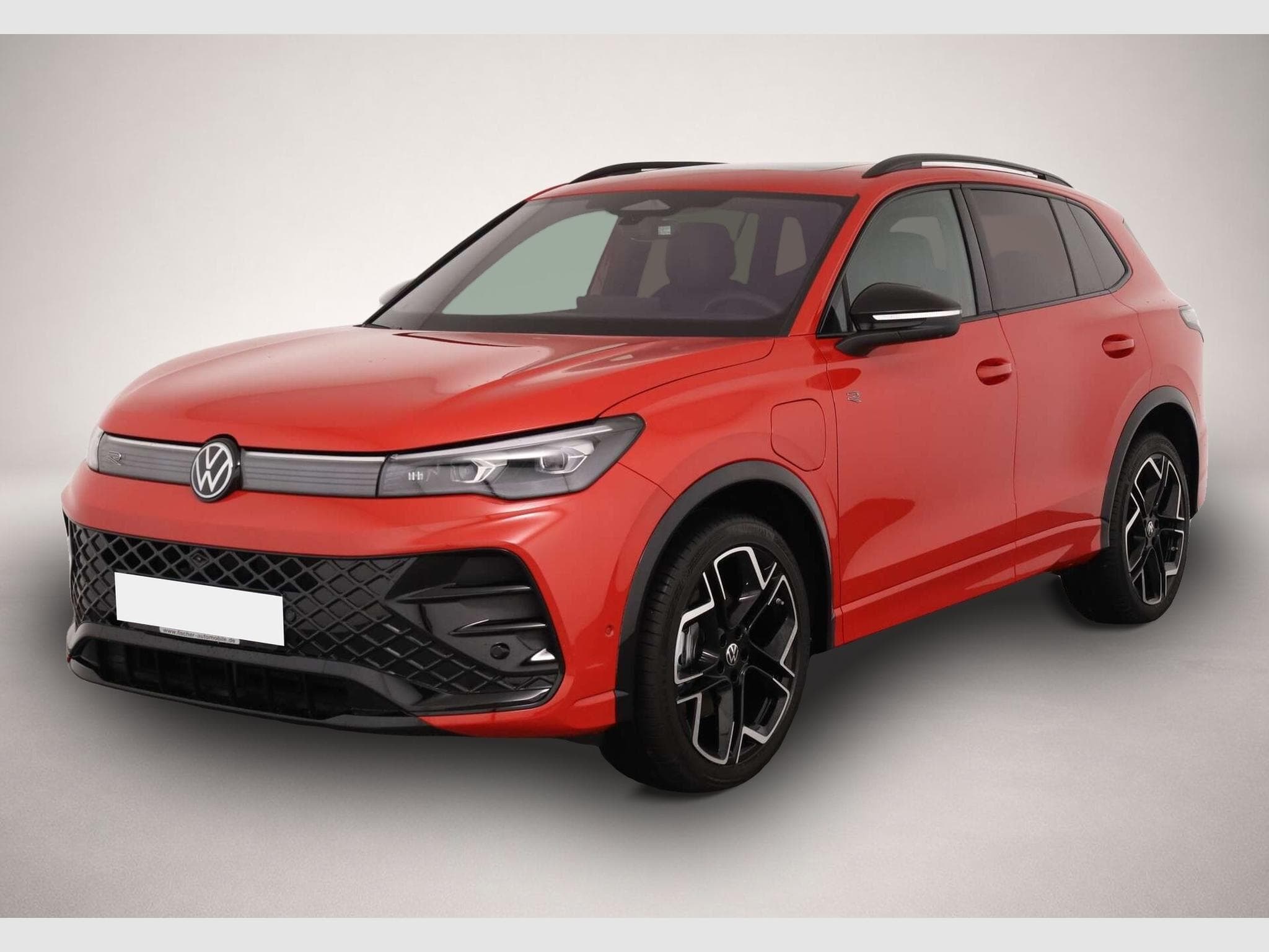 VW Tiguan (2024) - Photo 1