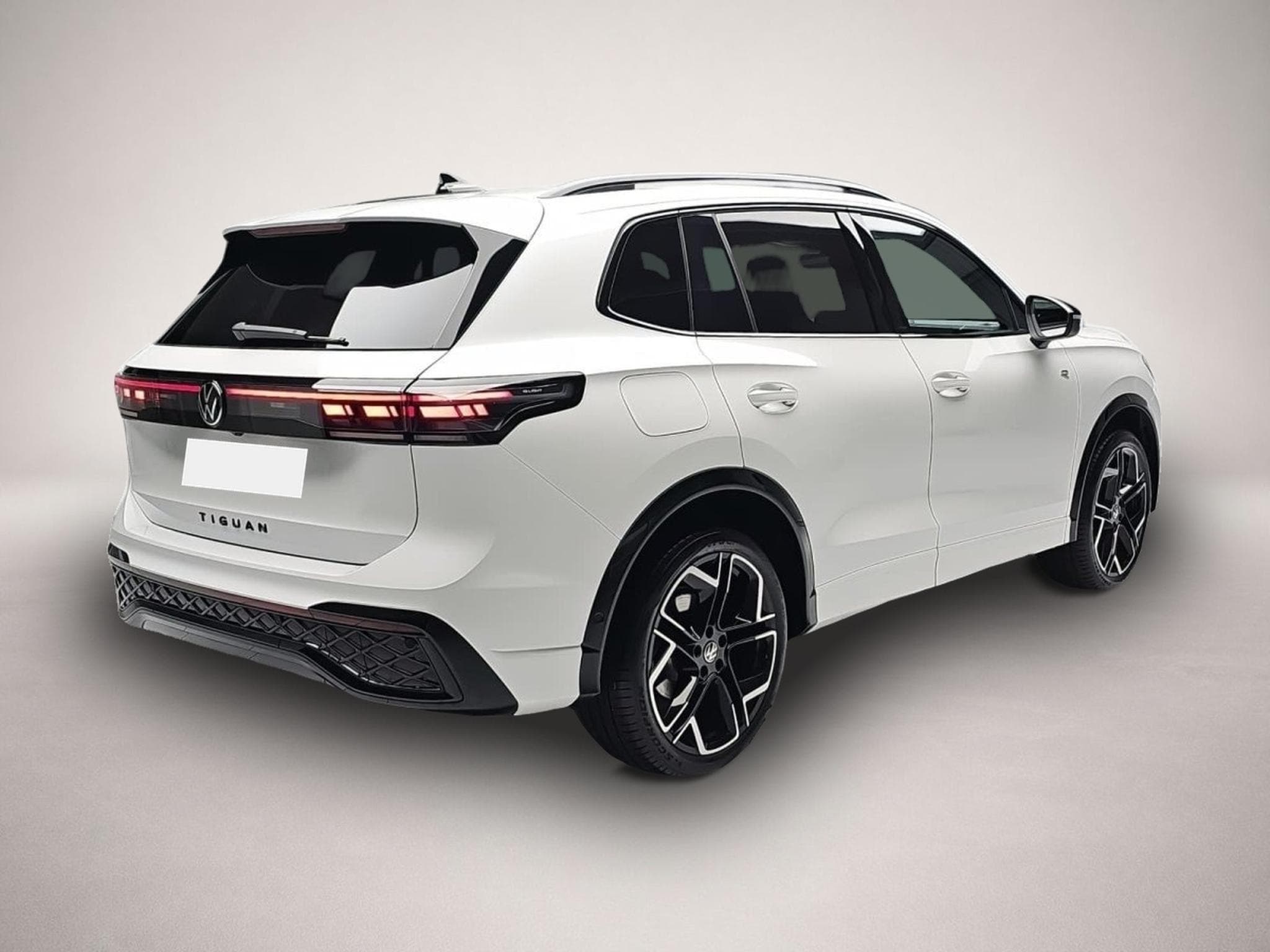VW Tiguan (2025) - Photo 2