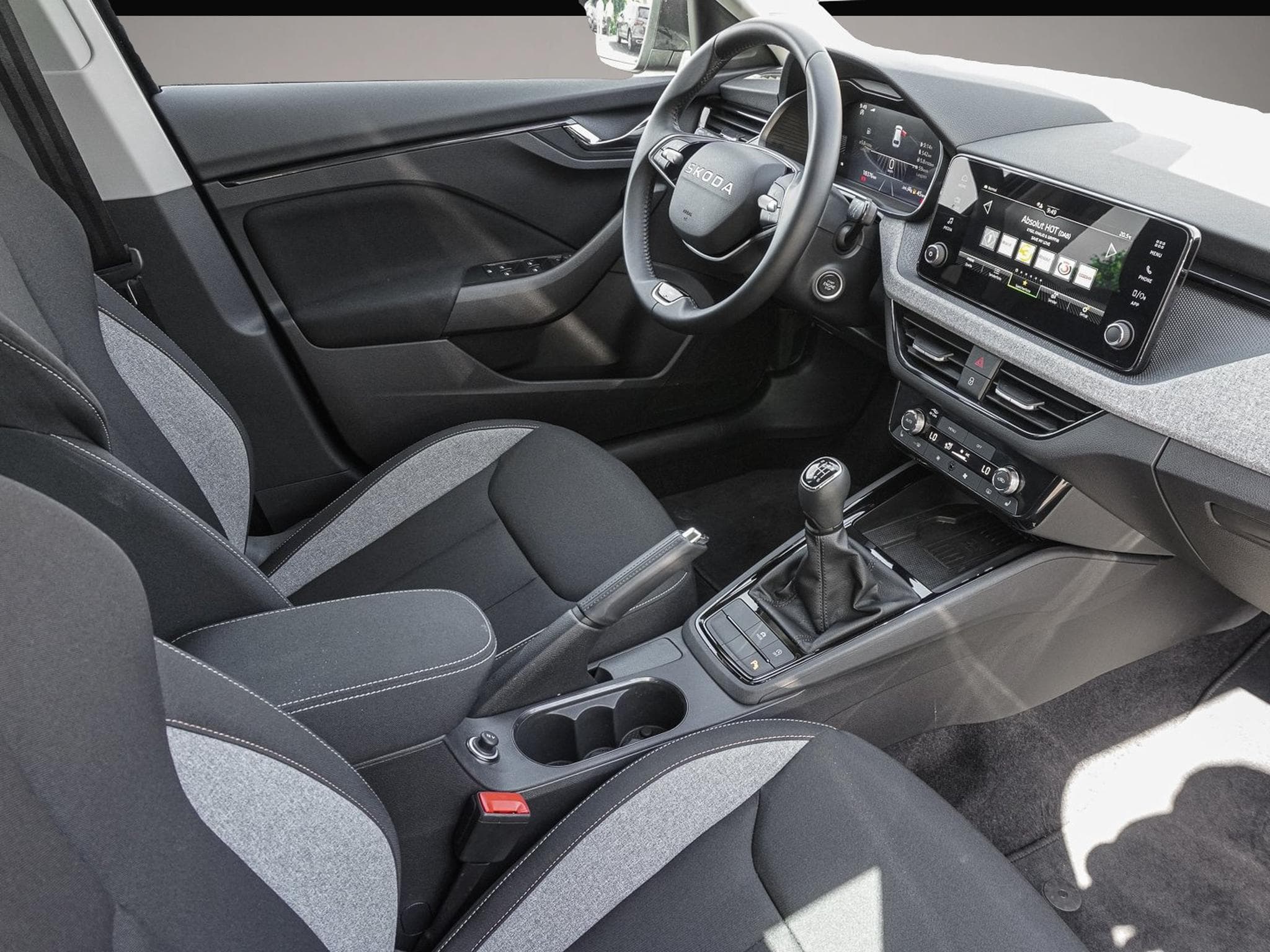 Skoda Scala (2025) - Photo 6