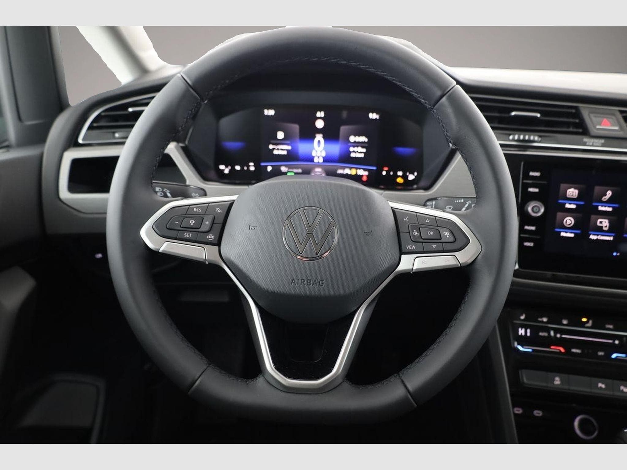VW Touran (2026) - Photo 6