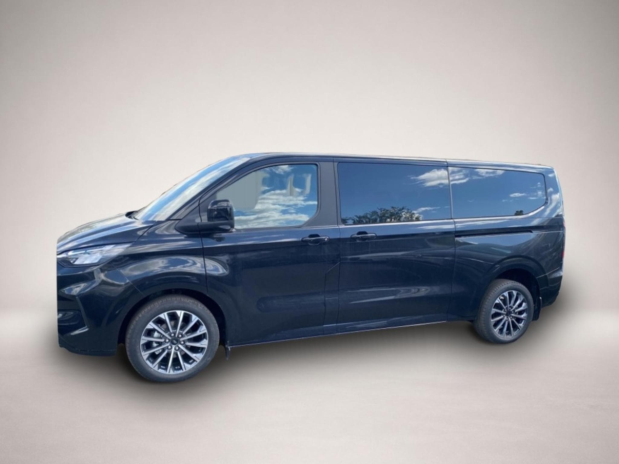 Ford Tourneo (2026) - Photo 4