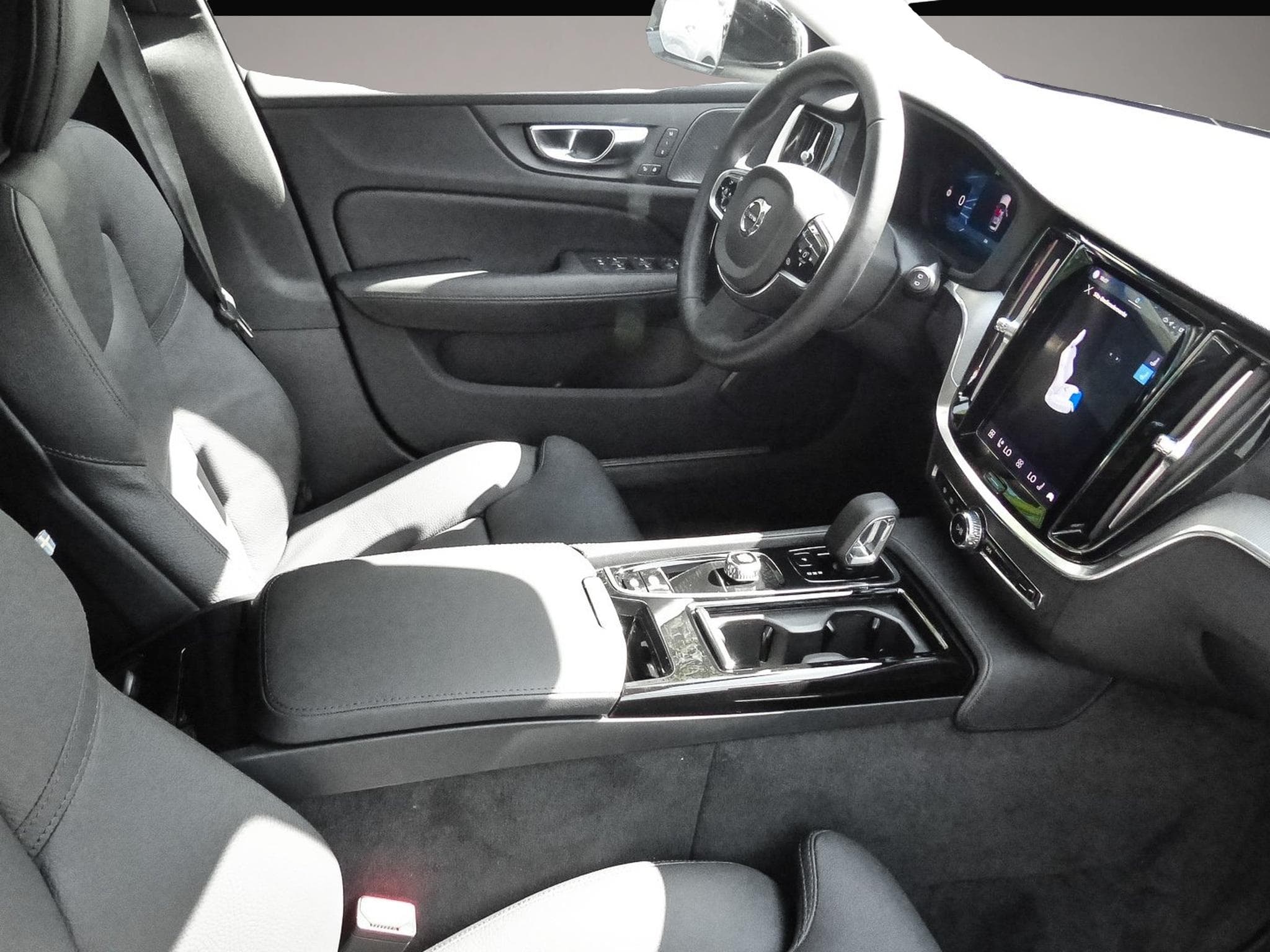 Volvo V60 (2024) - Photo 6