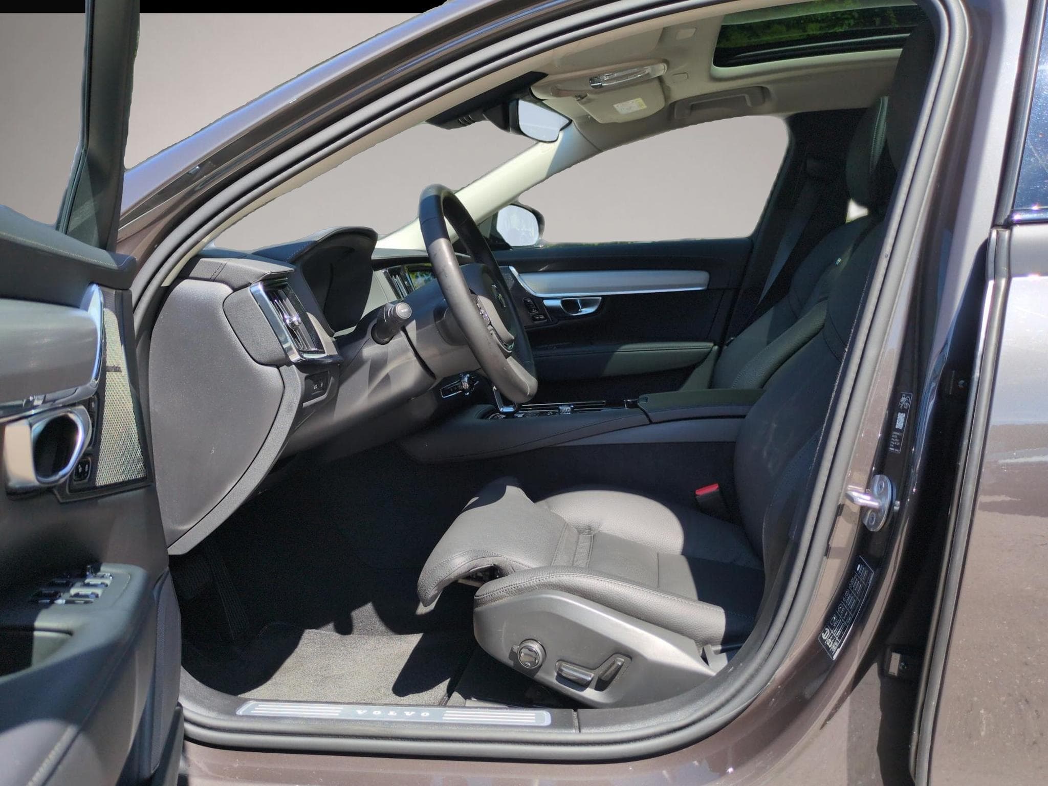 Volvo V90 (2026) - Photo 5