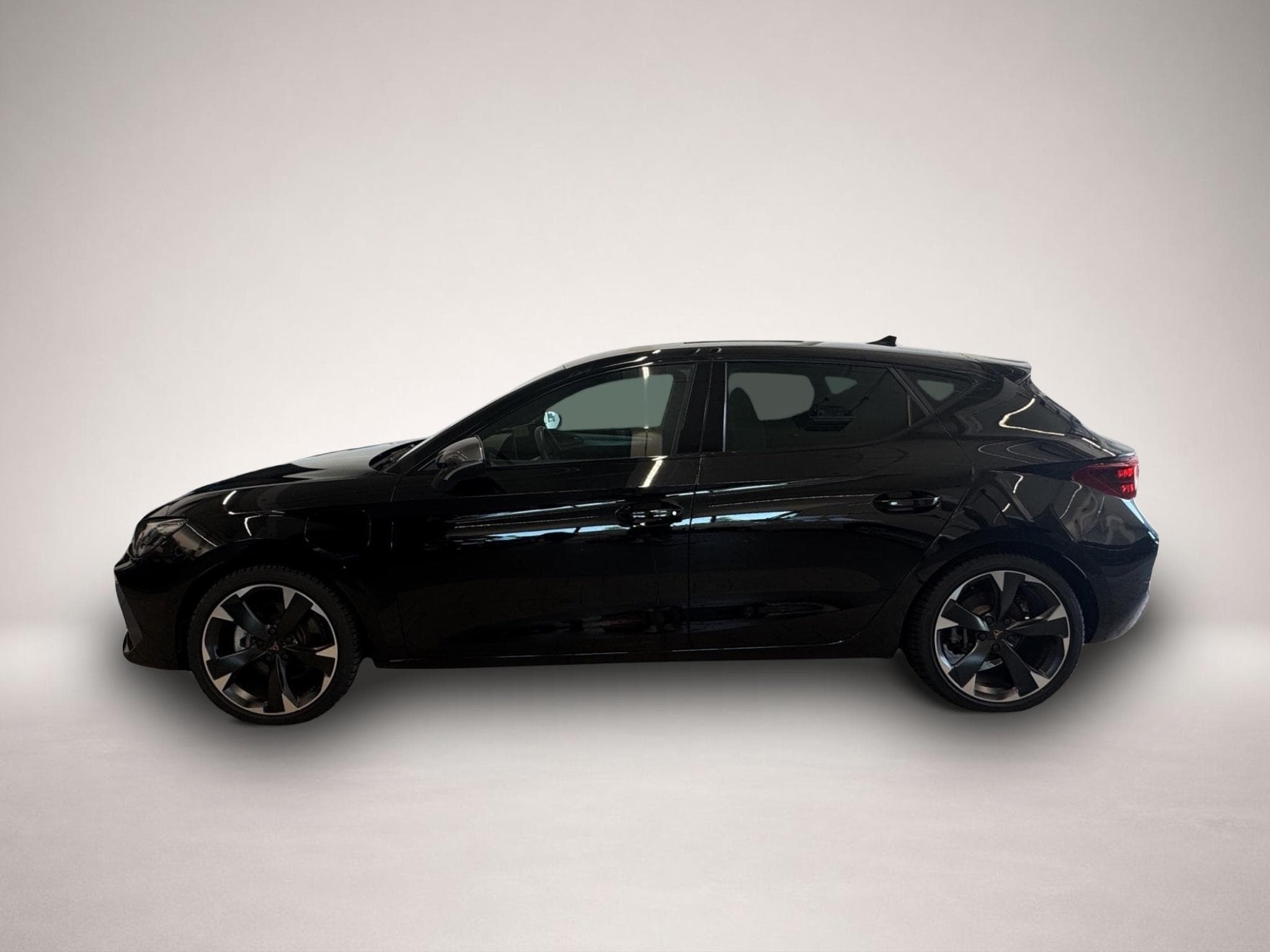 Cupra Leon (2025) - Photo 3