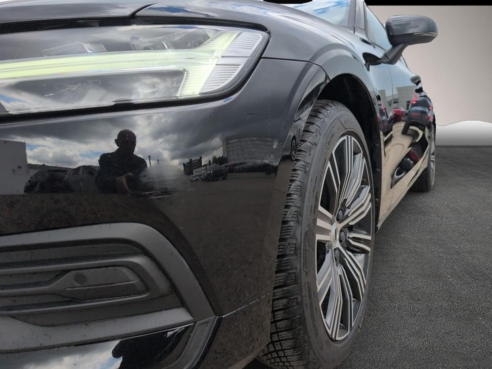 Volvo V60 (2025) - Photo 6