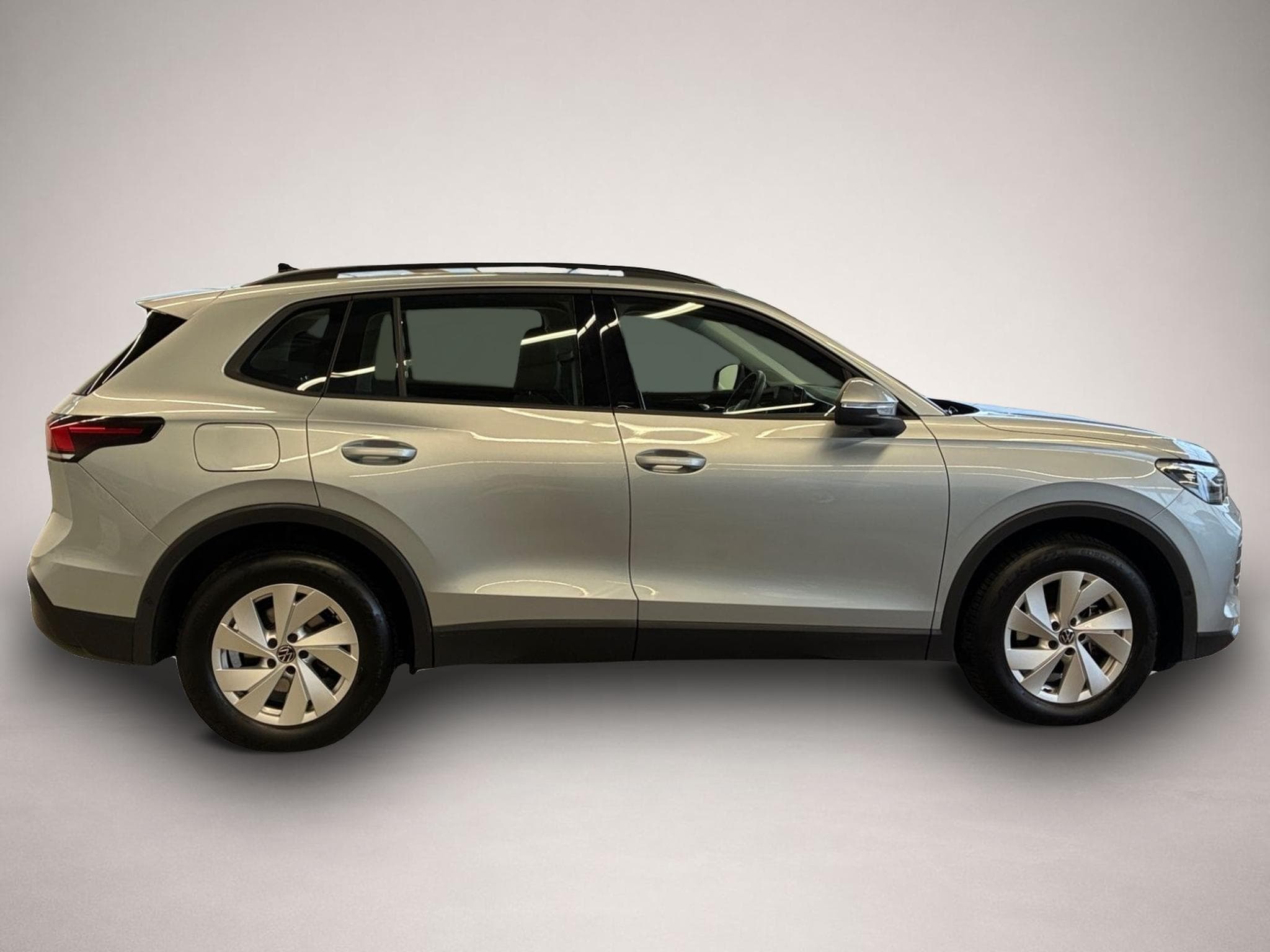 VW Tiguan (2024) - Photo 6