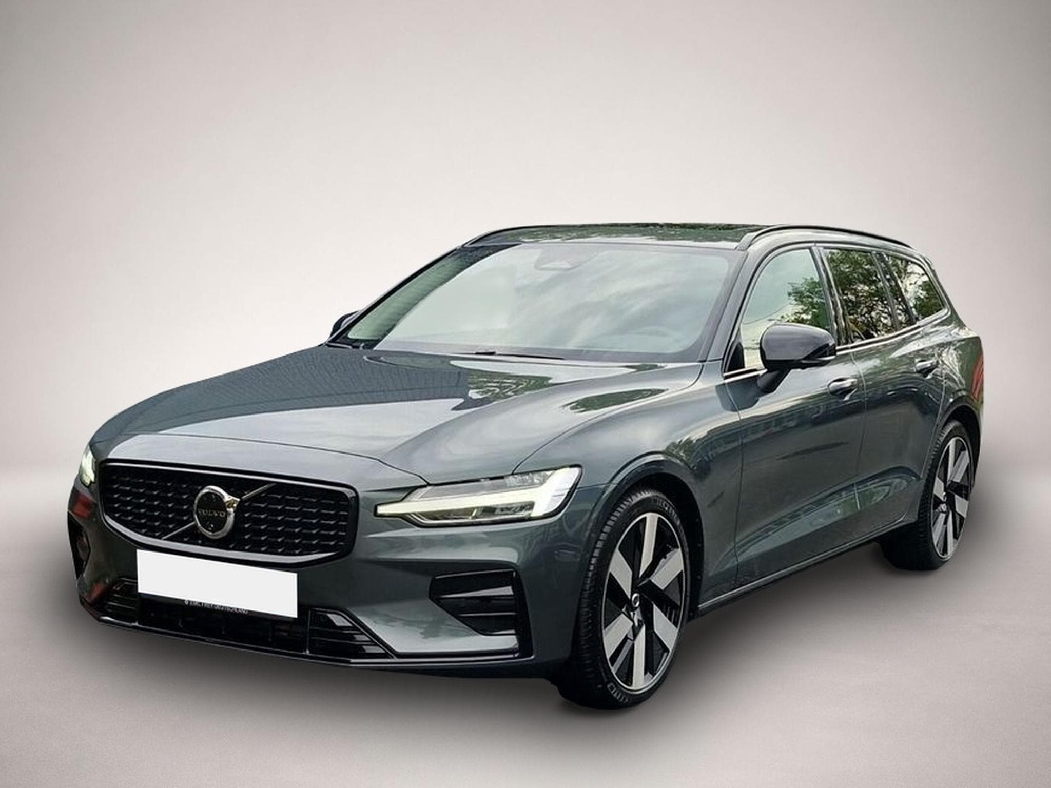 Volvo V60 (2025) - Photo 1