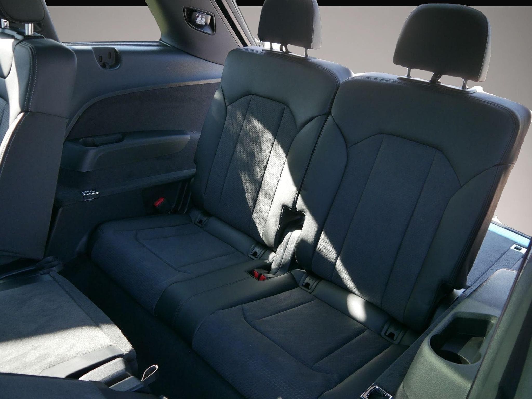 Audi Q7 (2025) - Photo 3