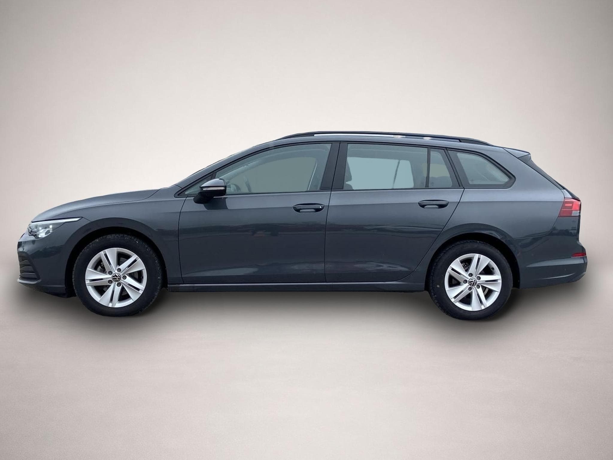 VW Golf (2023) - Photo 2