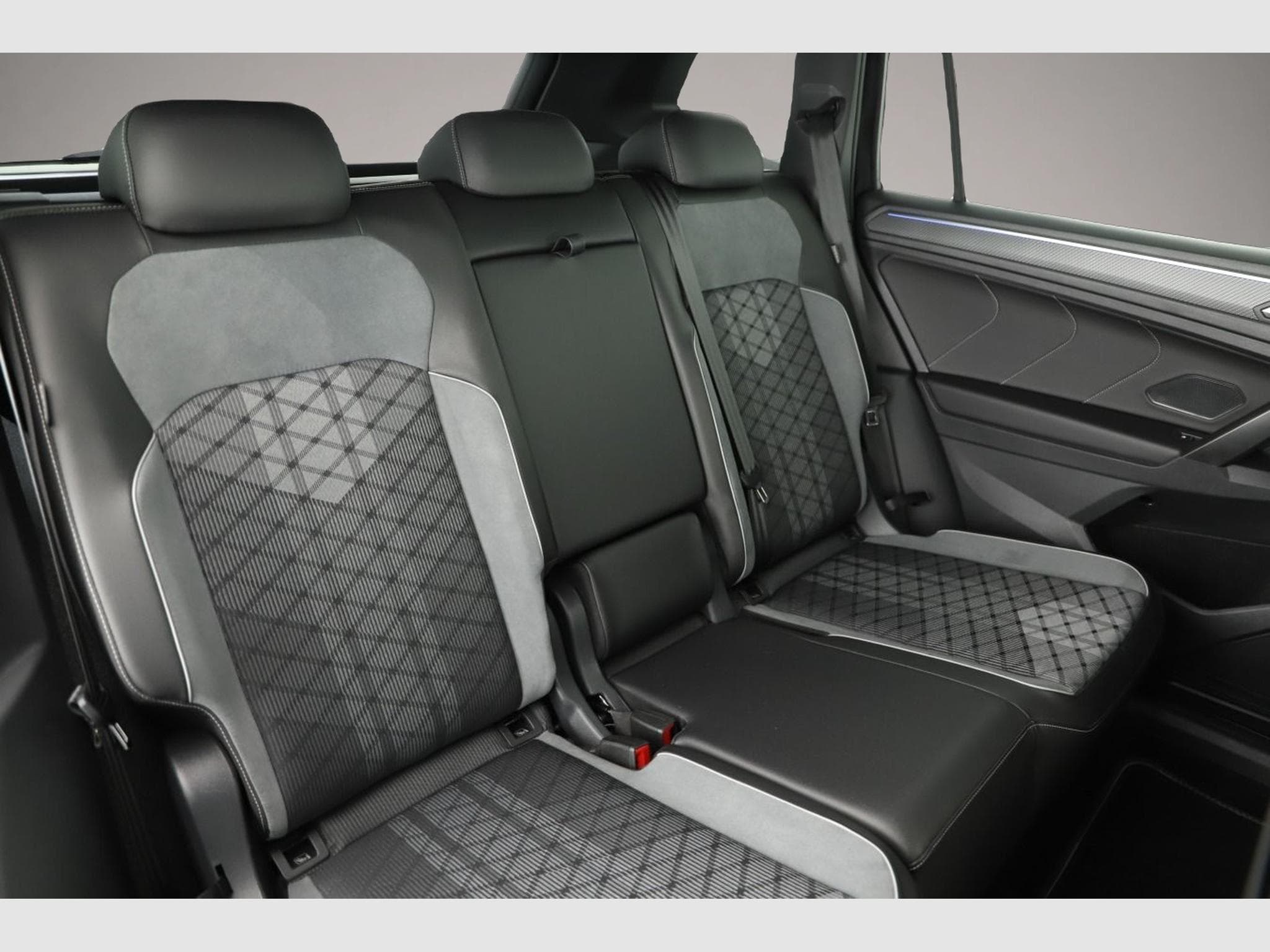 VW Tiguan (2025) - Photo 5