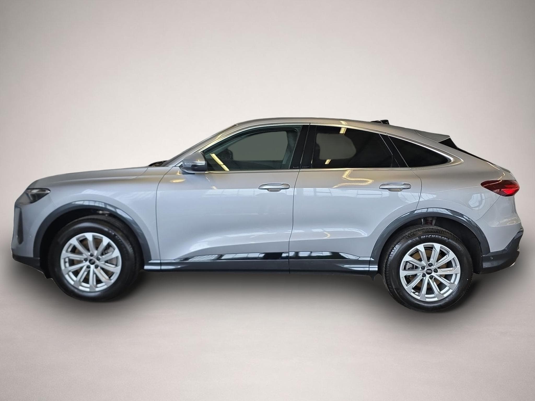 Audi Q5 (2025) - Photo 2