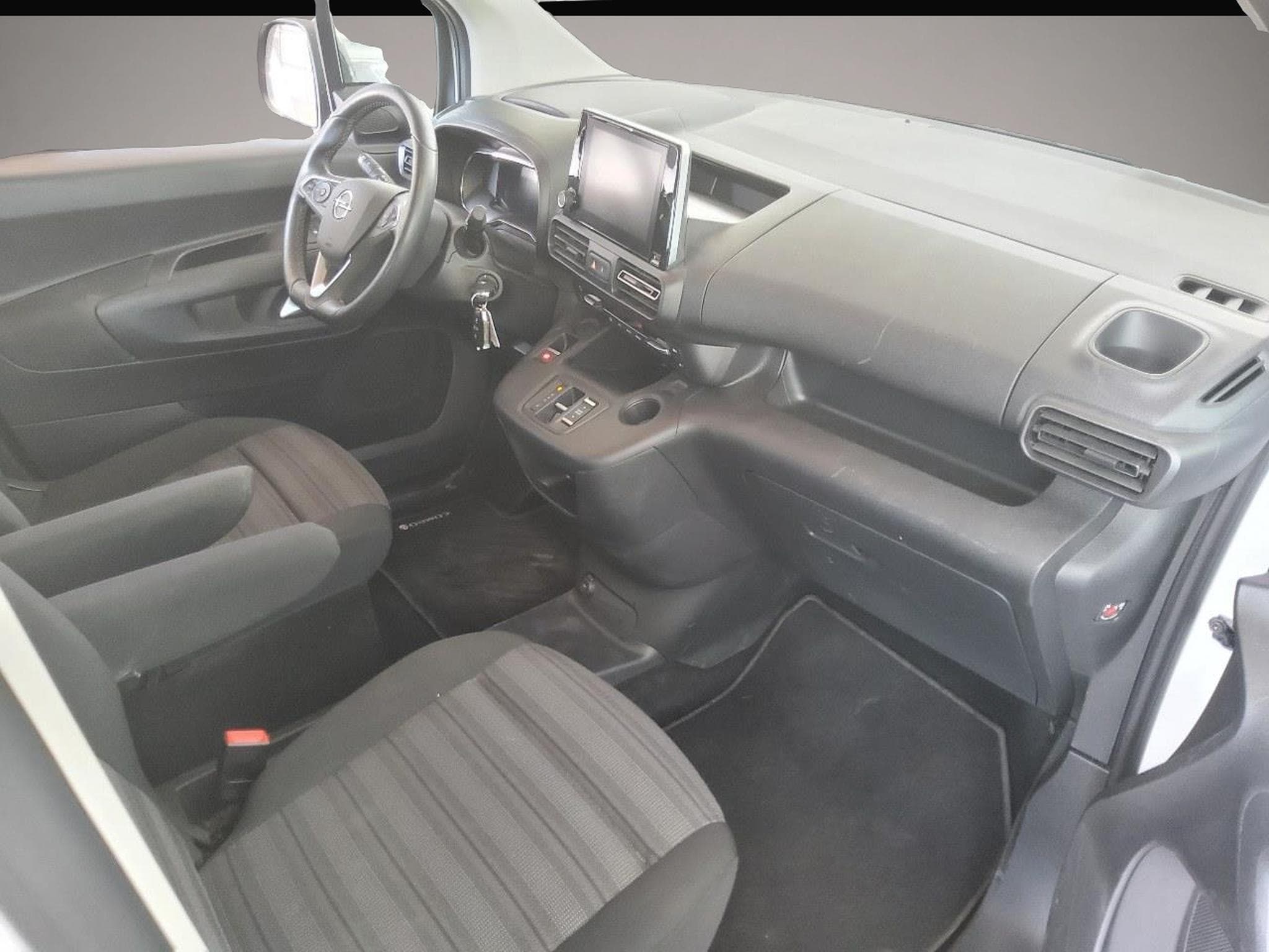 Opel Combo (2022) - Photo 3