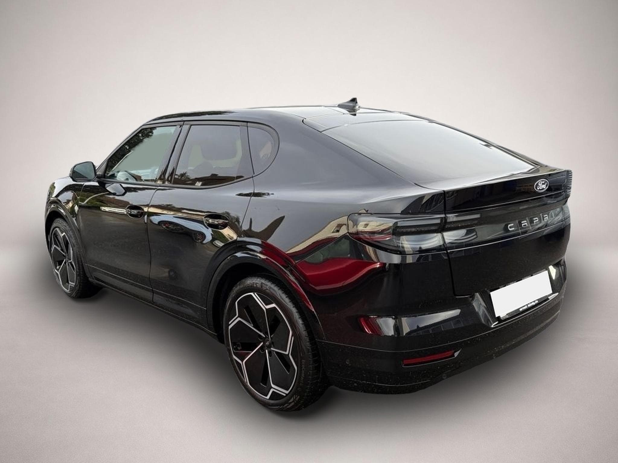 Ford Capri (2025) - Photo 2