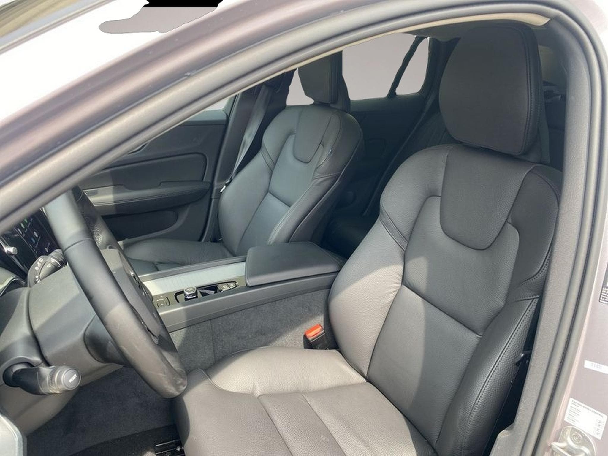 Volvo V60 (2025) - Photo 5