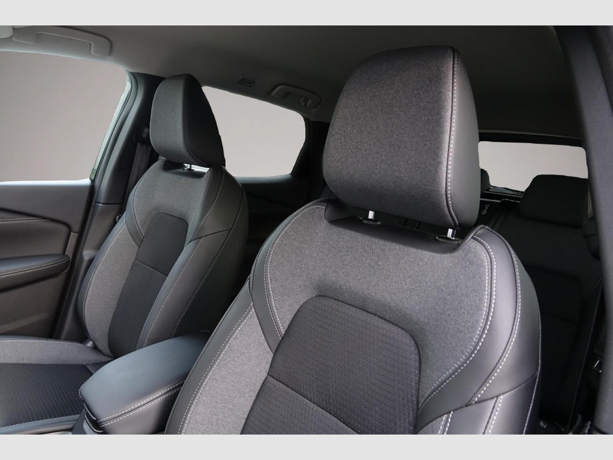 Nissan Qashqai (2025) - Photo 4