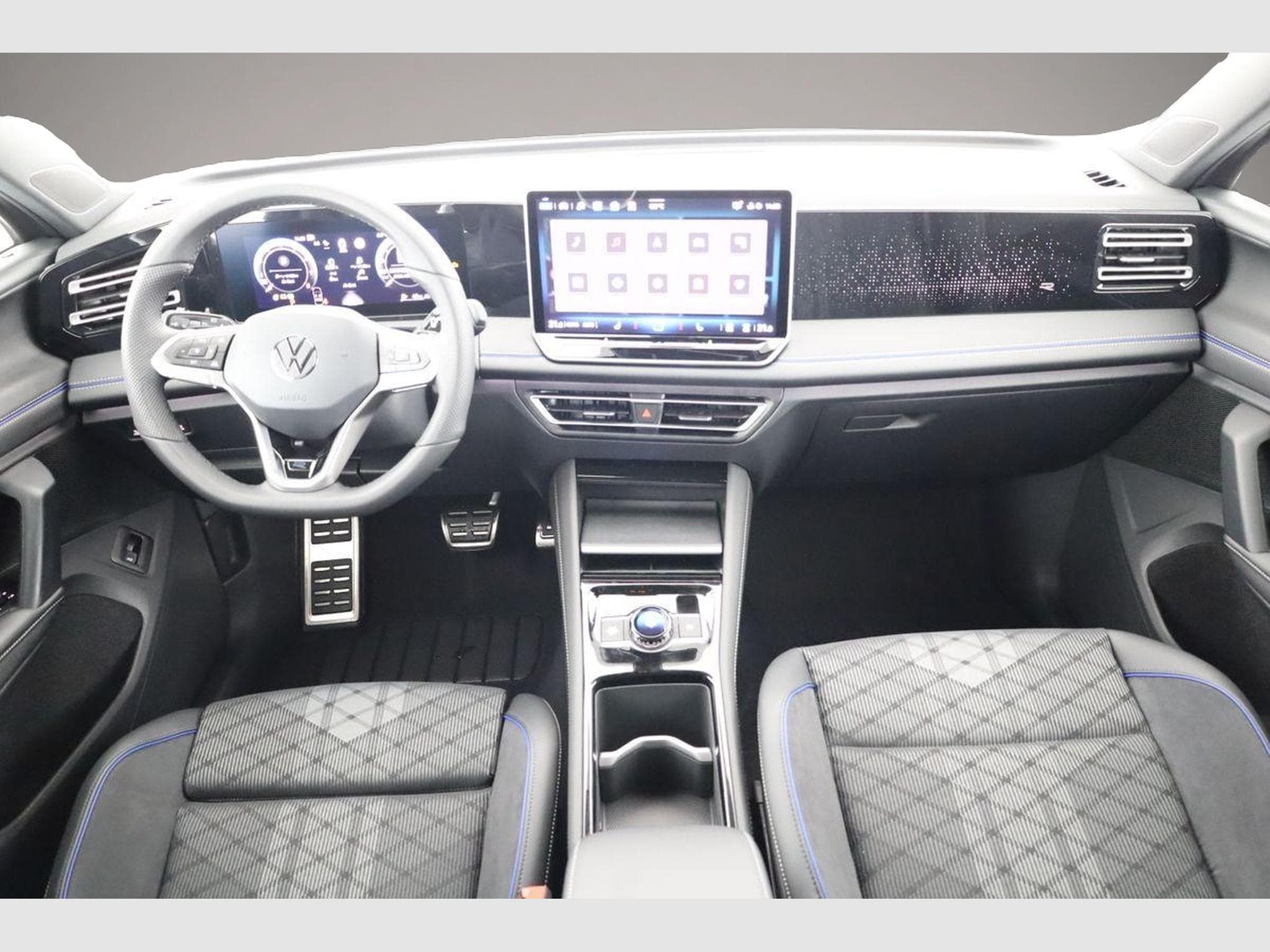 VW Tiguan (2025) - Photo 5