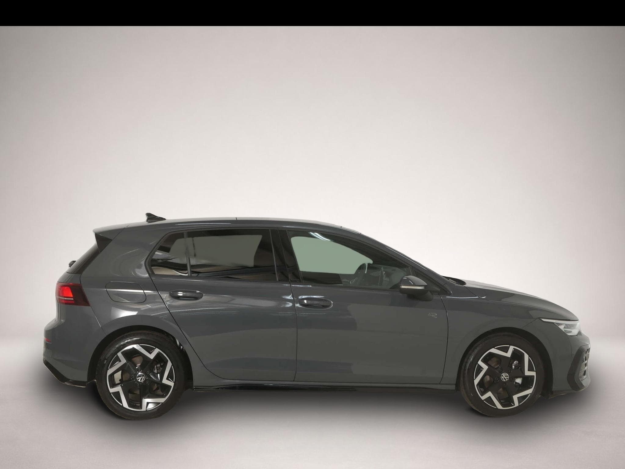 VW Golf (2025) - Photo 6