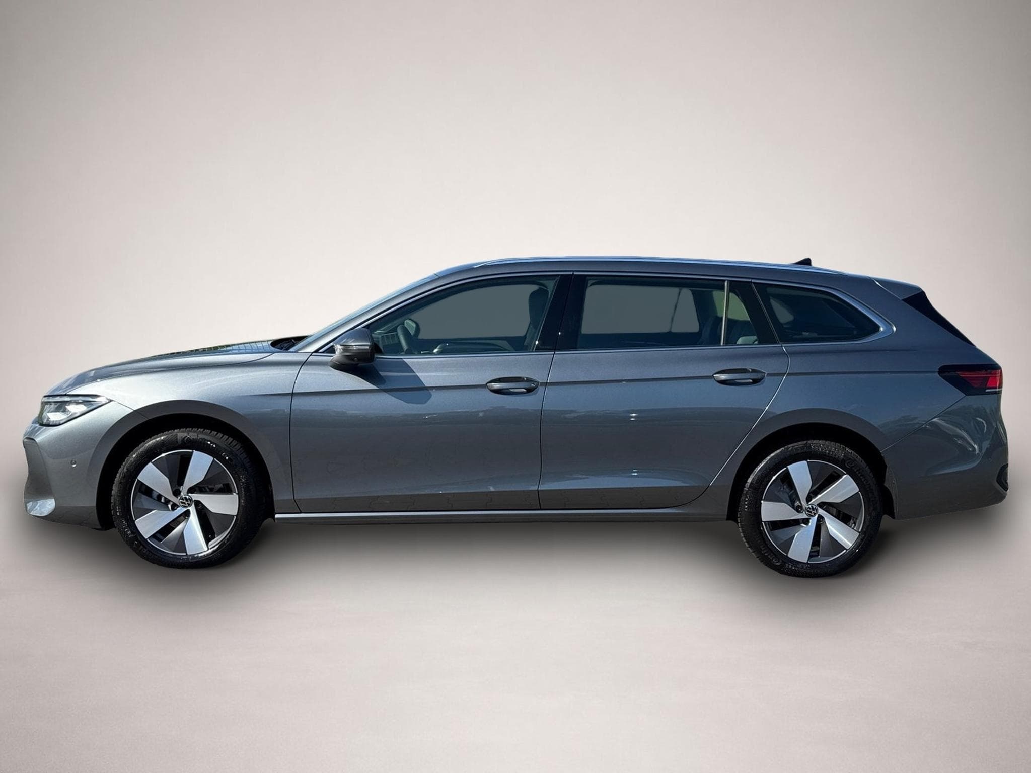 VW Passat (2026) - Photo 3