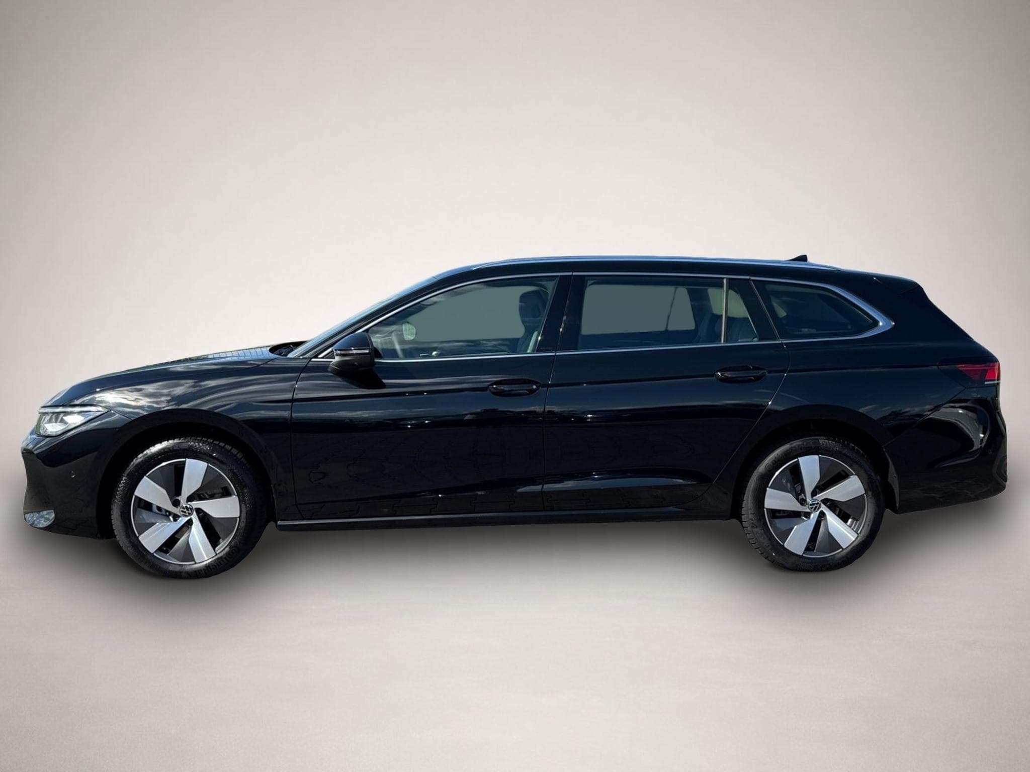 VW Passat (2026) - Photo 3