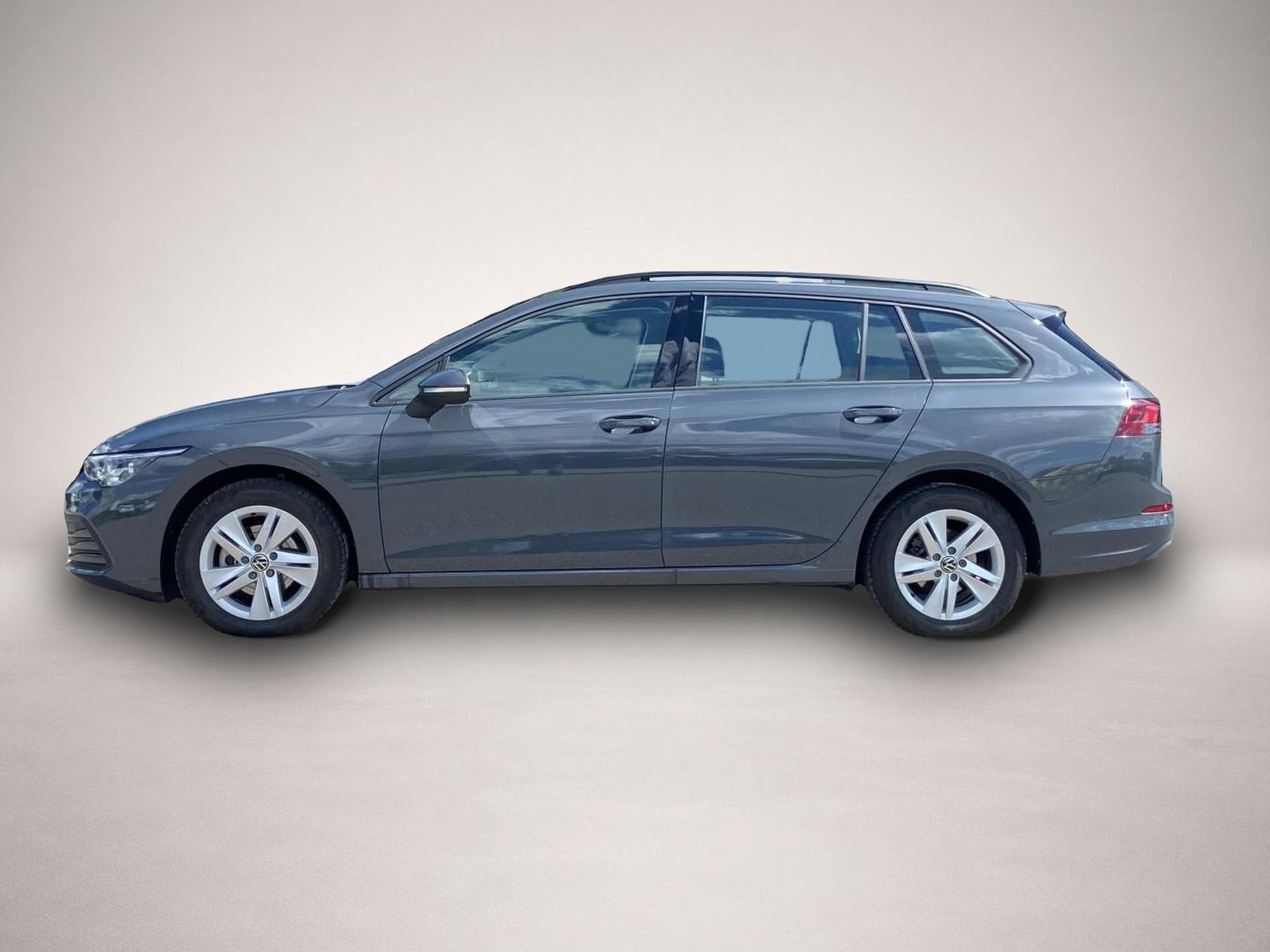 VW Golf (2024) - Photo 2