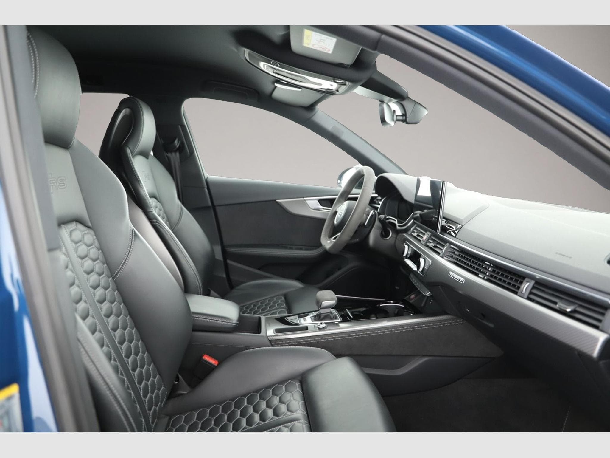 Audi RS4 (2023) - Photo 6